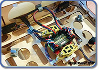 Click for larger photo Jeti Central Box 200 Power Distribution Unit w/Magnetic Switch